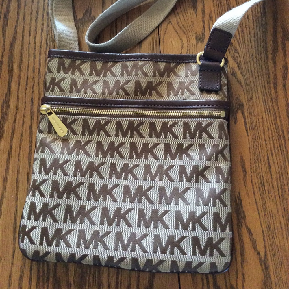 MK satchel purse